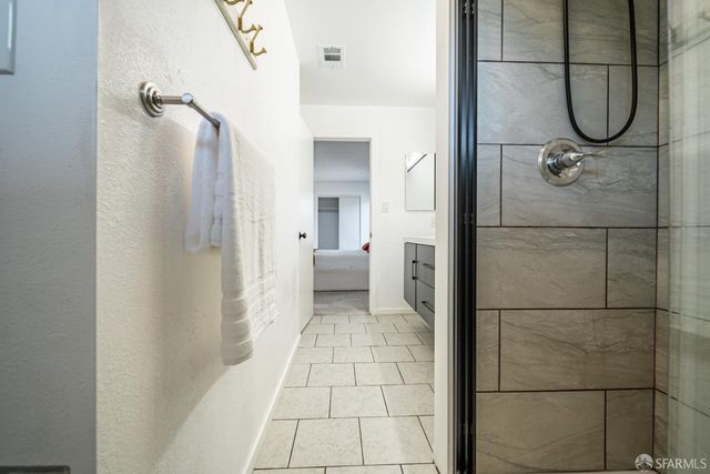 84 Surrey Court, Daly City, CA 94015