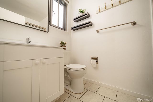 84 Surrey Court, Daly City, CA 94015
