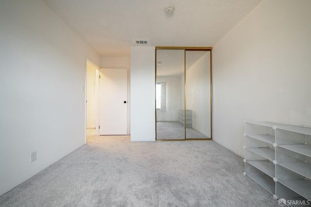 84 Surrey Court, Daly City, CA 94015