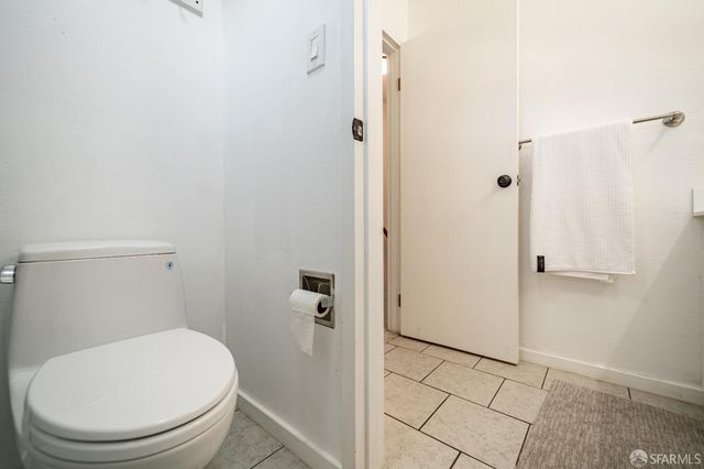 84 Surrey Court, Daly City, CA 94015