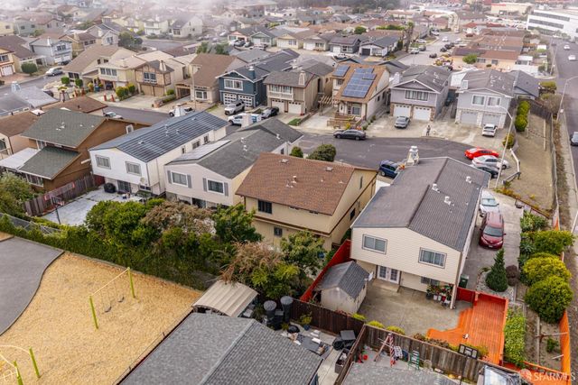 84 Surrey Court, Daly City, CA 94015