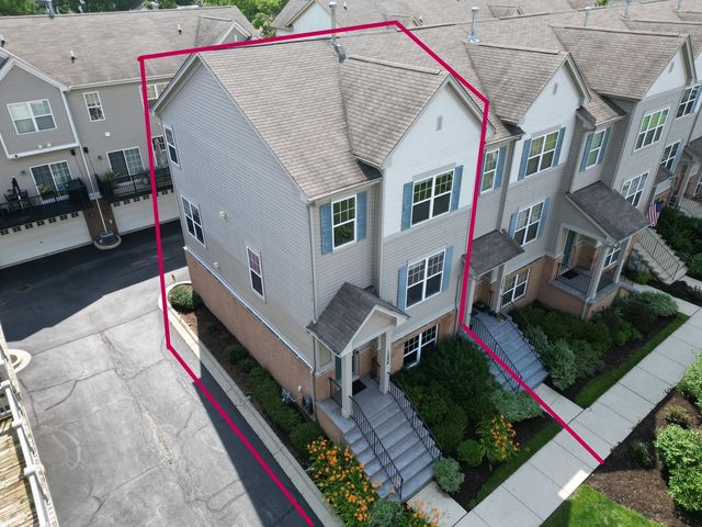 1254 Evergreen Avenue, Des Plaines, IL 60016