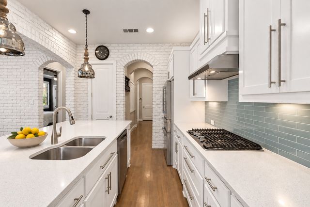 6920 Royal View Drive, Mckinney, TX 75070