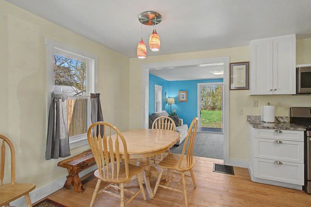 116 Woodbury Road, Burlington, VT 05401