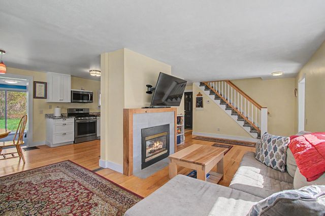 116 Woodbury Road, Burlington, VT 05401