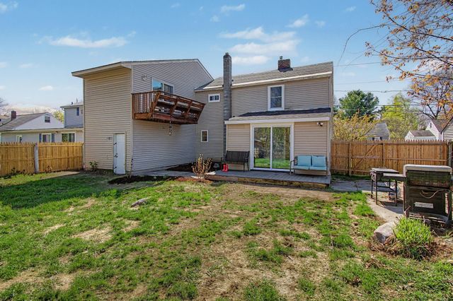 116 Woodbury Road, Burlington, VT 05401