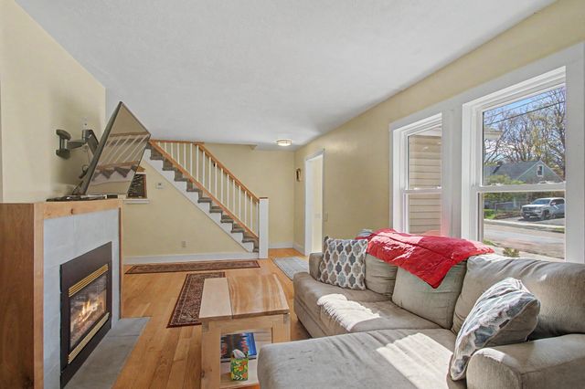 116 Woodbury Road, Burlington, VT 05401