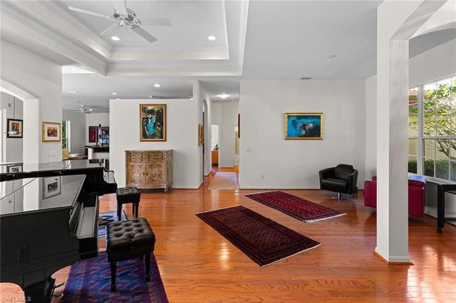 8840 Mariposa CT, Naples, FL 34113