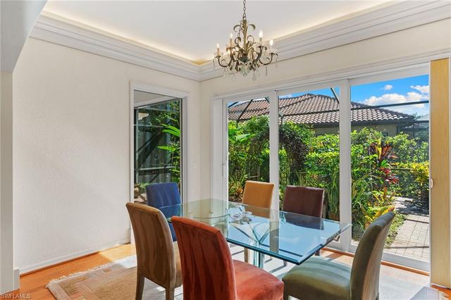 8840 Mariposa CT, Naples, FL 34113