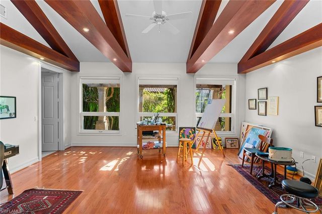 8840 Mariposa CT, Naples, FL 34113