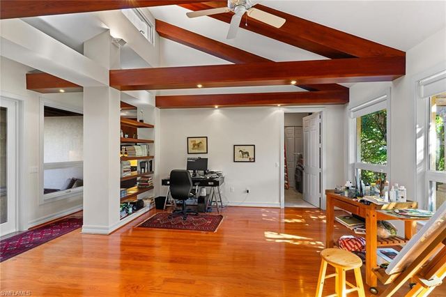 8840 Mariposa CT, Naples, FL 34113