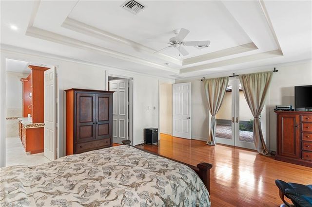 8840 Mariposa CT, Naples, FL 34113