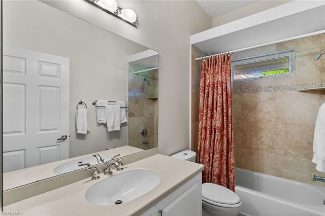 8840 Mariposa CT, Naples, FL 34113