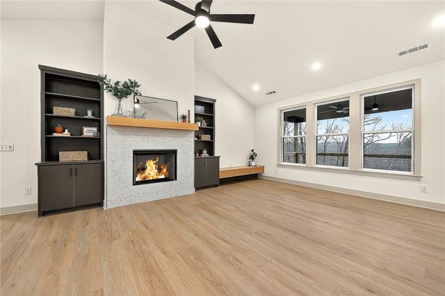 18 Reading Lane, Bella Vista, AR 72714