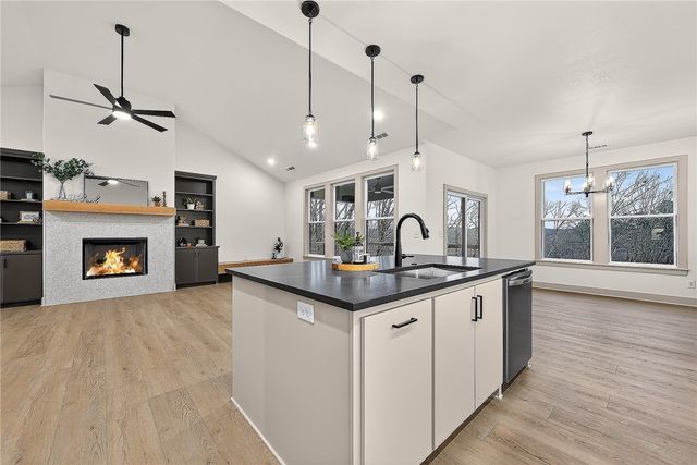 18 Reading Lane, Bella Vista, AR 72714