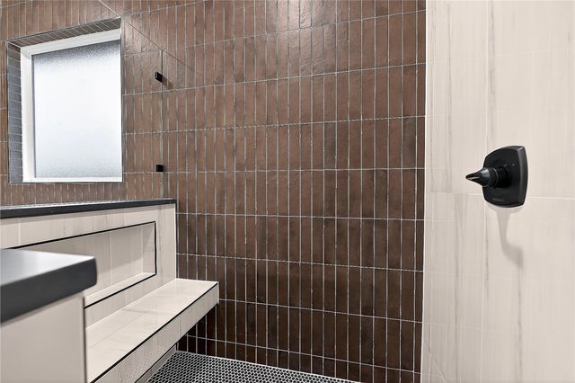 18 Reading Lane, Bella Vista, AR 72714