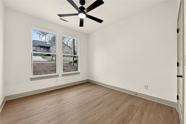 18 Reading Lane, Bella Vista, AR 72714