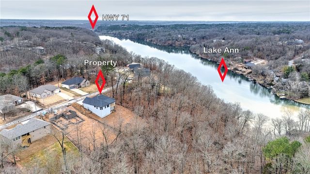 18 Reading Lane, Bella Vista, AR 72714