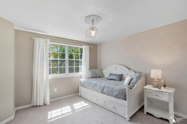 15774 Golfview Boulevard, Riverview, MI 48193