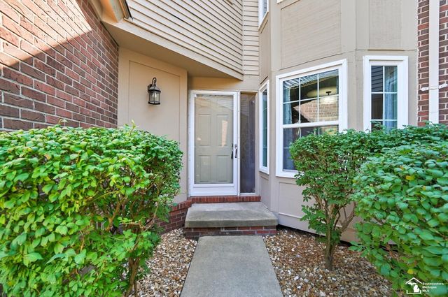 15774 Golfview Boulevard, Riverview, MI 48193