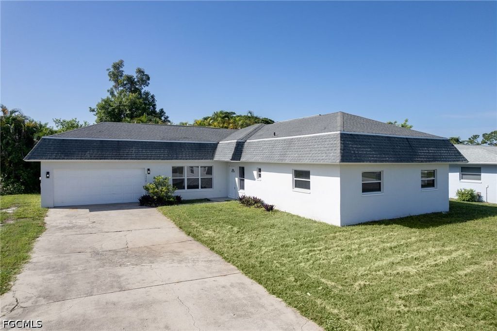 7370 Sea Island RD, Fort Myers, FL 33967