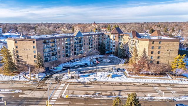 2601 Kenzie Terrace 515, Saint Anthony, MN 55418