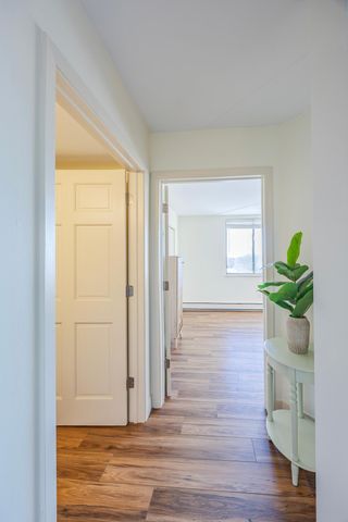 2601 Kenzie Terrace 515, Saint Anthony, MN 55418