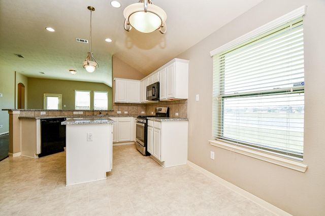 2023 Manchester Crossing, Fresno, TX 77545