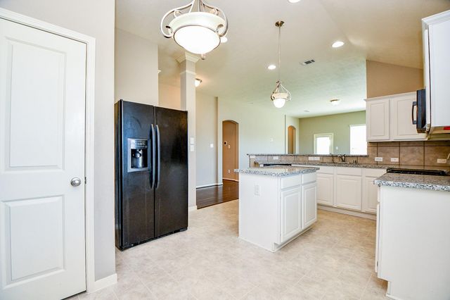 2023 Manchester Crossing, Fresno, TX 77545