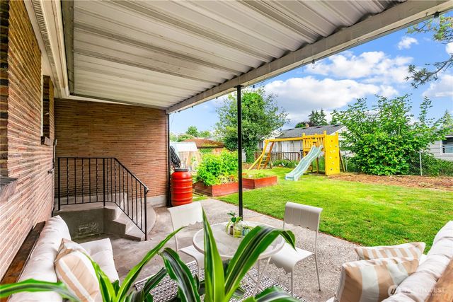 860 S 48th, Tacoma, WA 98408