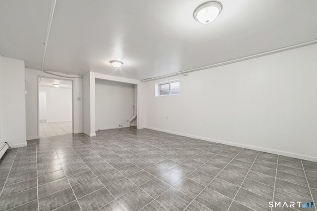 2776 East Main Street, Bridgeport, CT 06610