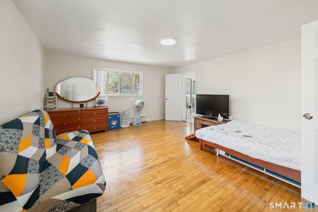 2776 East Main Street, Bridgeport, CT 06610