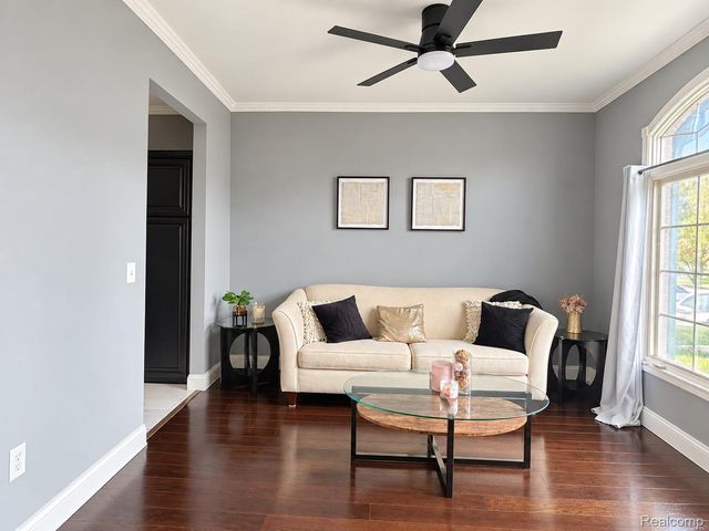 22344 Woodlake Drive, Macomb Township, MI 48044