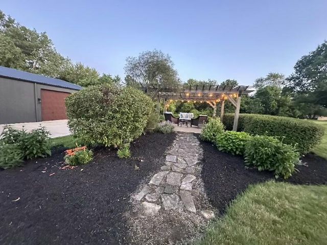 2946 Lewis Center Road, Lewis Center, OH 43035