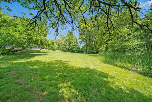 2946 Lewis Center Road, Lewis Center, OH 43035