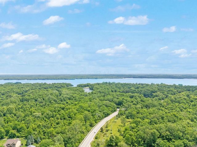 2946 Lewis Center Road, Lewis Center, OH 43035