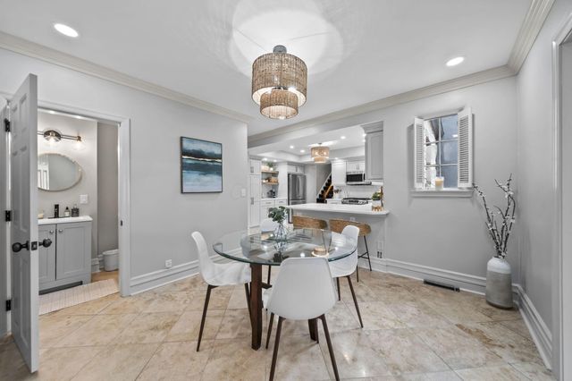 2946 Lewis Center Road, Lewis Center, OH 43035