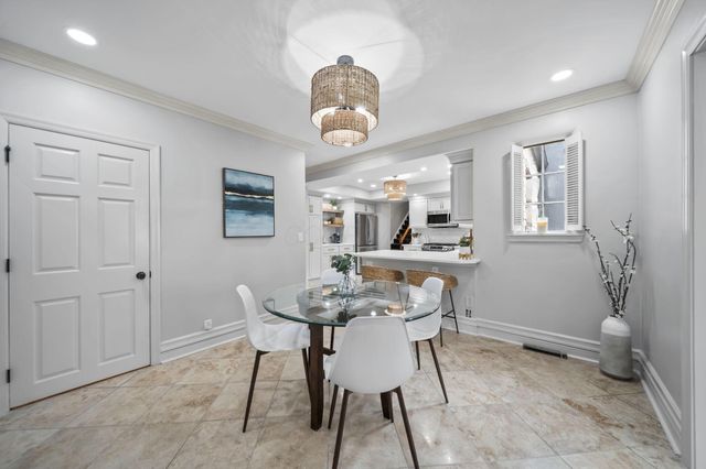 2946 Lewis Center Road, Lewis Center, OH 43035