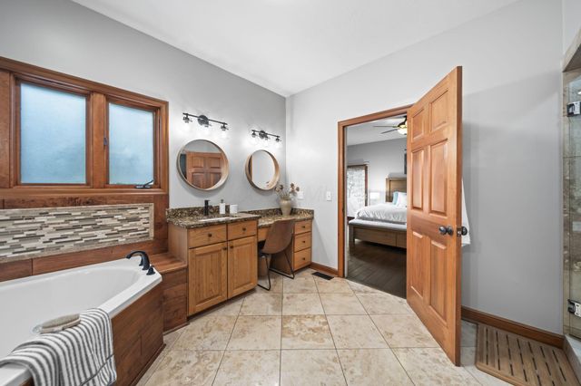 2946 Lewis Center Road, Lewis Center, OH 43035