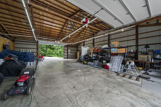 2946 Lewis Center Road, Lewis Center, OH 43035