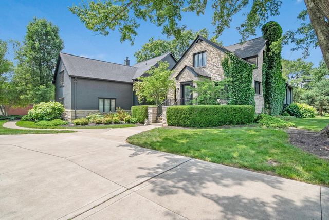 2946 Lewis Center Road, Lewis Center, OH 43035