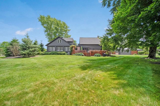 2946 Lewis Center Road, Lewis Center, OH 43035