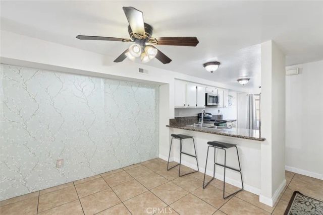 5715 Baltimore Dr 86, La Mesa, CA 91942