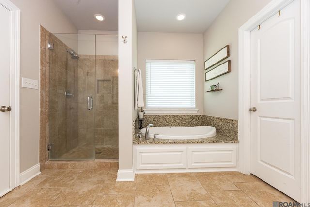 59785 Avery James Dr, Plaquemine, LA 70764