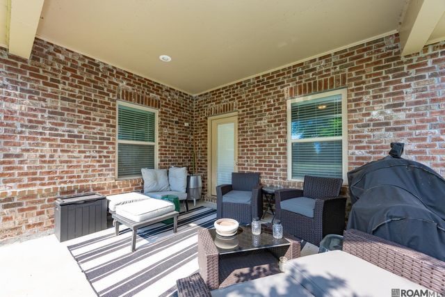 59785 Avery James Dr, Plaquemine, LA 70764