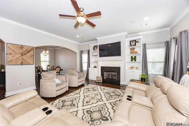 59785 Avery James Dr, Plaquemine, LA 70764