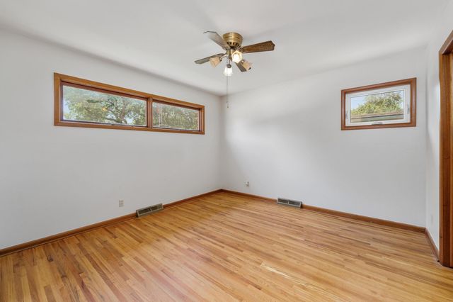 2427 N Coolidge Ave, Wichita, KS 67204