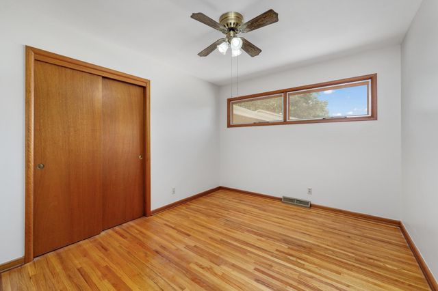 2427 N Coolidge Ave, Wichita, KS 67204