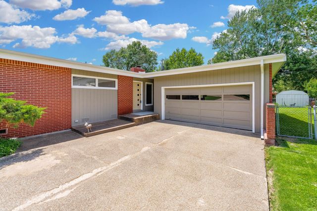 2427 N Coolidge Ave, Wichita, KS 67204
