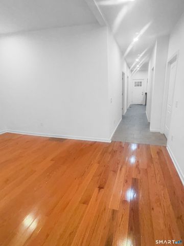1042 Iranistan Avenue, Bridgeport, CT 06604